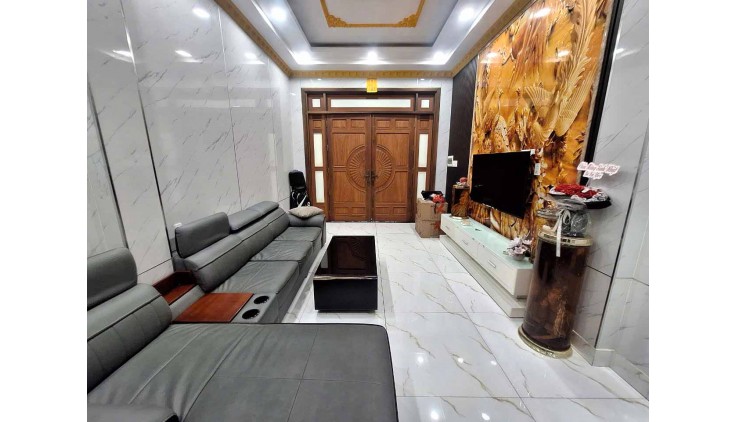 Siêu Phẩm 5 Tầng 72m2 6PN Chỉ 9 Tỷ Nhỉnh Vip Bình Thọ Dân Chủ Thủ Đức Đẹp Lung Linh
